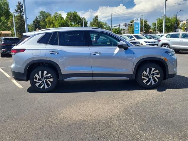 new 2025 Volkswagen Tiguan car, priced at $29,648