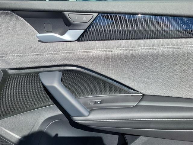 new 2025 Volkswagen Tiguan car, priced at $29,648