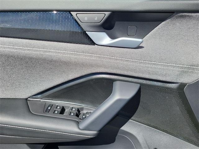 new 2025 Volkswagen Tiguan car, priced at $29,648