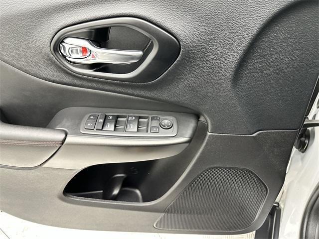 used 2021 Jeep Cherokee car, priced at $22,480