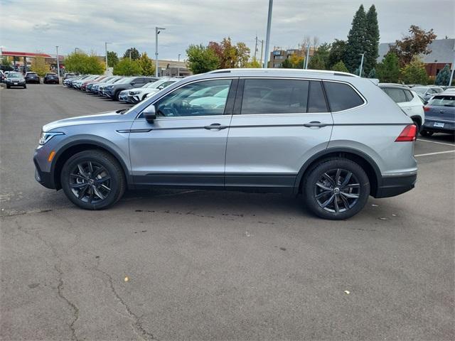 new 2024 Volkswagen Tiguan car, priced at $31,120