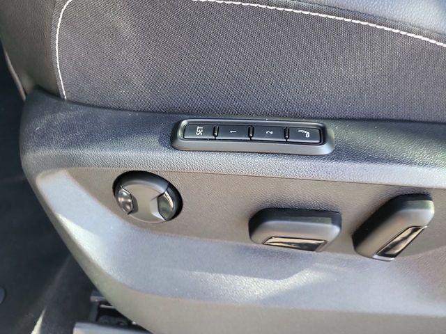 new 2026 Volkswagen Atlas Cross Sport car