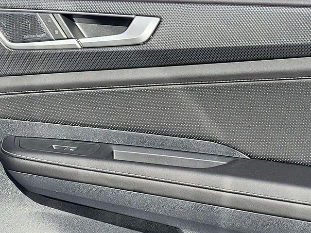 new 2026 Volkswagen Atlas Cross Sport car