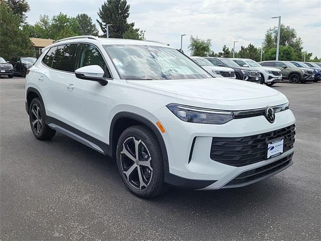 new 2025 Volkswagen Tiguan car, priced at $34,989