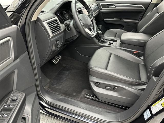 used 2021 Volkswagen Atlas car, priced at $30,095