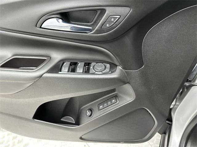 used 2022 Chevrolet Equinox car, priced at $28,561