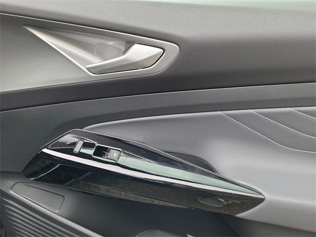 new 2025 Volkswagen ID.4 car, priced at $36,247