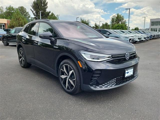 new 2025 Volkswagen ID.4 car, priced at $36,247