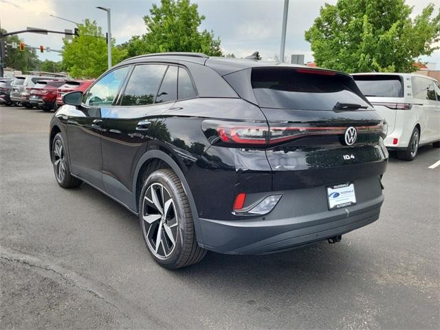 new 2025 Volkswagen ID.4 car, priced at $36,247