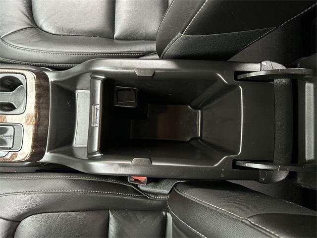 used 2022 GMC Canyon car, priced at $35,995
