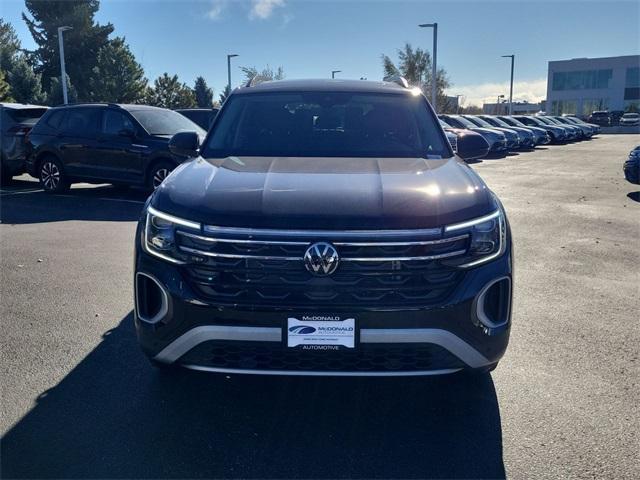 new 2024 Volkswagen Atlas car, priced at $43,519