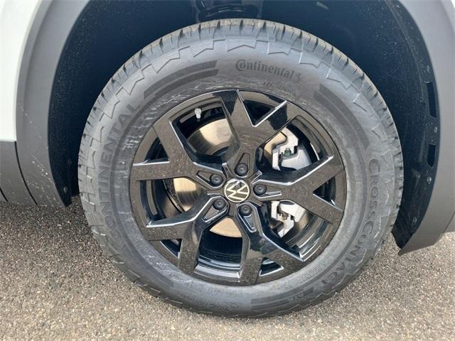 new 2025 Volkswagen Atlas car, priced at $42,109