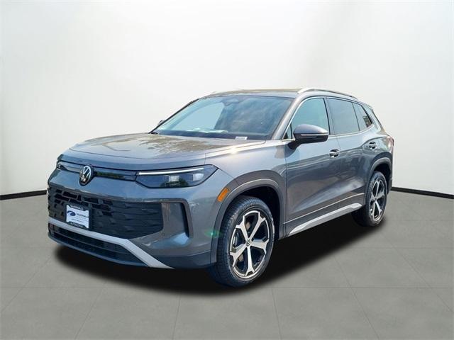 new 2025 Volkswagen Tiguan car, priced at $33,957