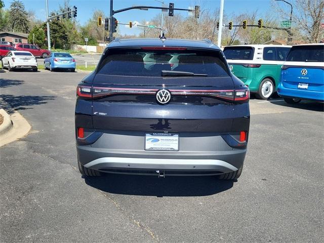 new 2025 Volkswagen ID.4 car, priced at $41,093