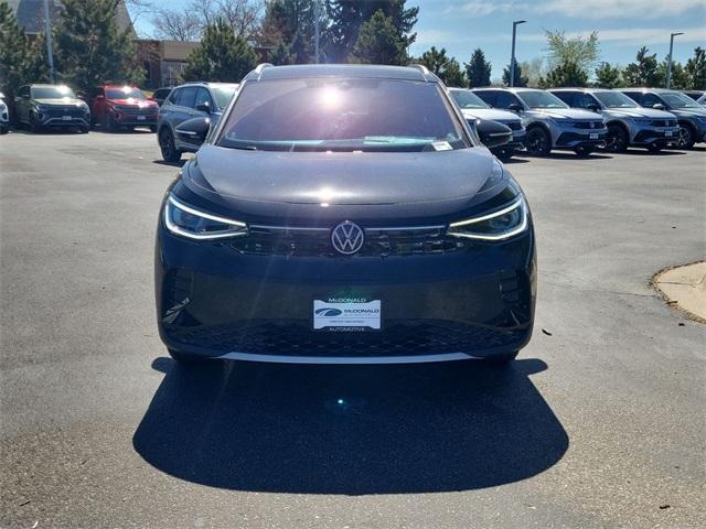 new 2025 Volkswagen ID.4 car, priced at $41,093