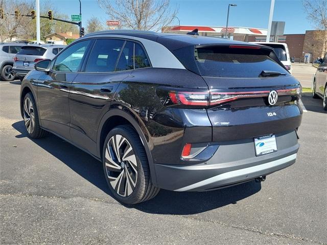 new 2025 Volkswagen ID.4 car, priced at $41,093