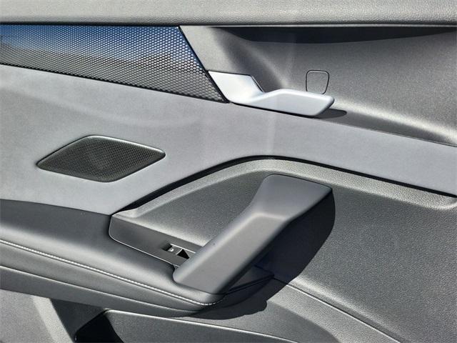 new 2025 Volkswagen Tiguan car, priced at $33,715