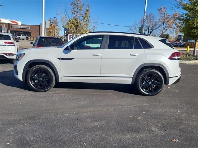 new 2025 Volkswagen Atlas Cross Sport car, priced at $48,500