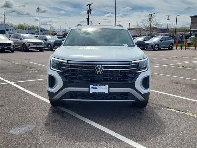 new 2025 Volkswagen Atlas car, priced at $45,132