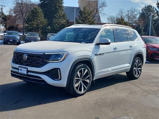 new 2025 Volkswagen Atlas car, priced at $52,651