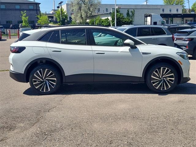 new 2025 Volkswagen ID.4 car, priced at $31,560