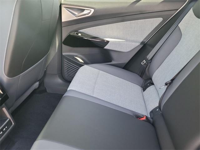 new 2025 Volkswagen ID.4 car, priced at $31,560