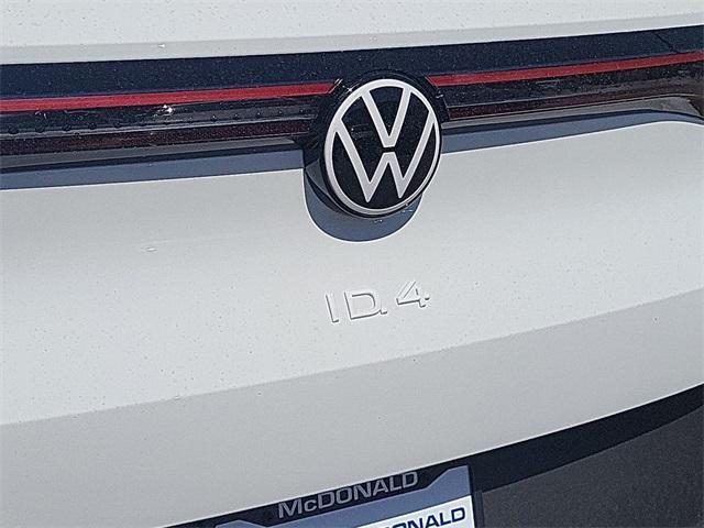 new 2025 Volkswagen ID.4 car, priced at $31,560