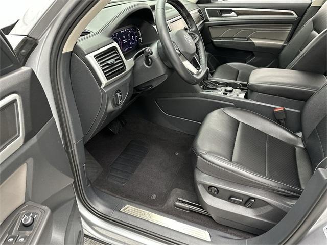 used 2022 Volkswagen Atlas car, priced at $29,000
