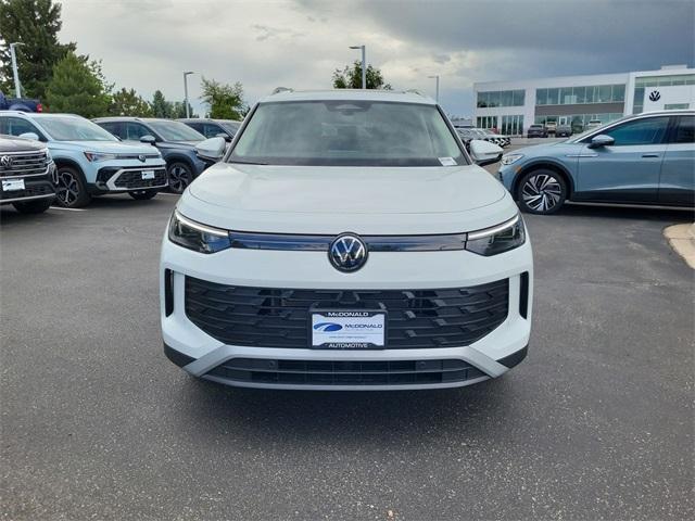 new 2025 Volkswagen Tiguan car, priced at $35,739