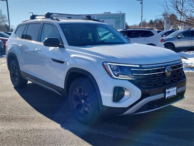 new 2025 Volkswagen Atlas car, priced at $45,404