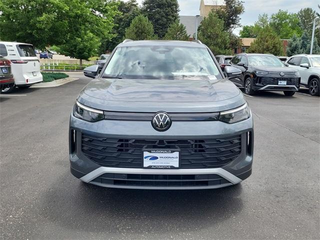 new 2025 Volkswagen Tiguan car, priced at $35,739