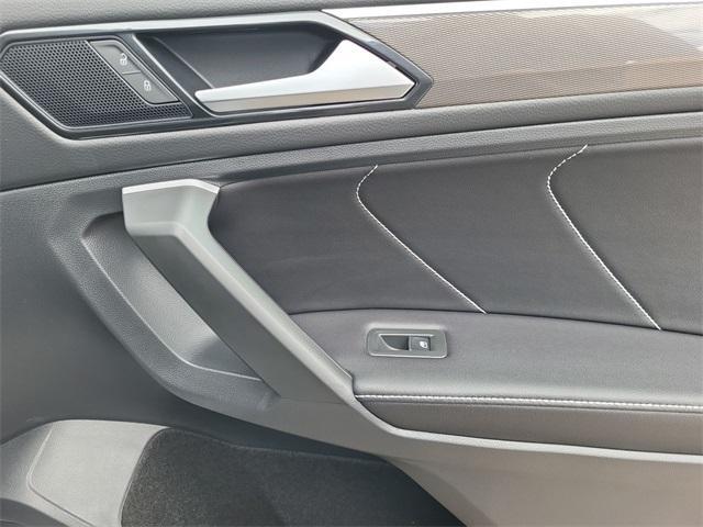 new 2024 Volkswagen Tiguan car, priced at $33,866