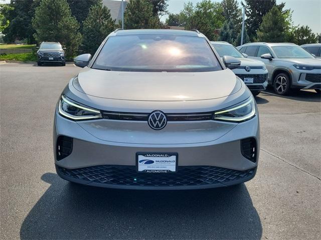 new 2025 Volkswagen ID.4 car, priced at $38,832