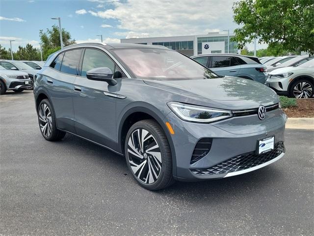 new 2025 Volkswagen ID.4 car, priced at $44,593
