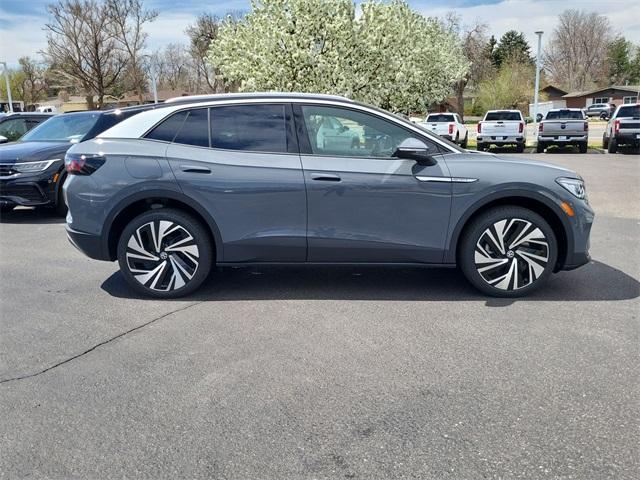 new 2025 Volkswagen ID.4 car, priced at $49,943