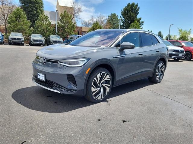 new 2025 Volkswagen ID.4 car, priced at $46,093