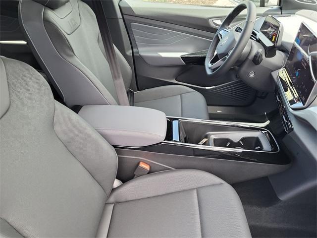 new 2025 Volkswagen ID.4 car, priced at $49,943