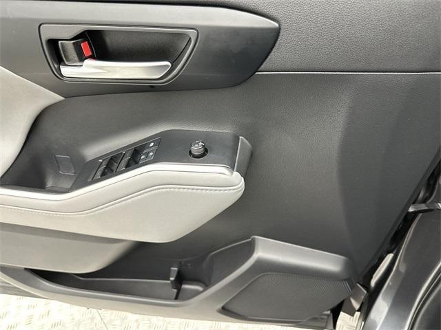 used 2020 Toyota Highlander car, priced at $36,999