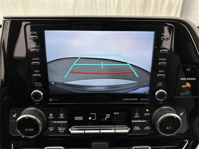 used 2020 Toyota Highlander car, priced at $36,999