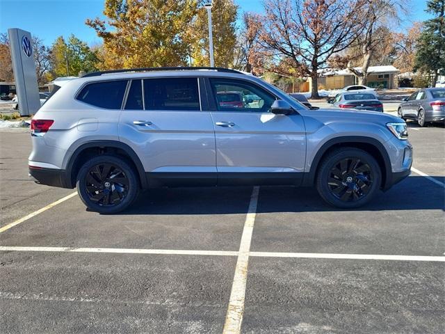 new 2025 Volkswagen Atlas car, priced at $45,073