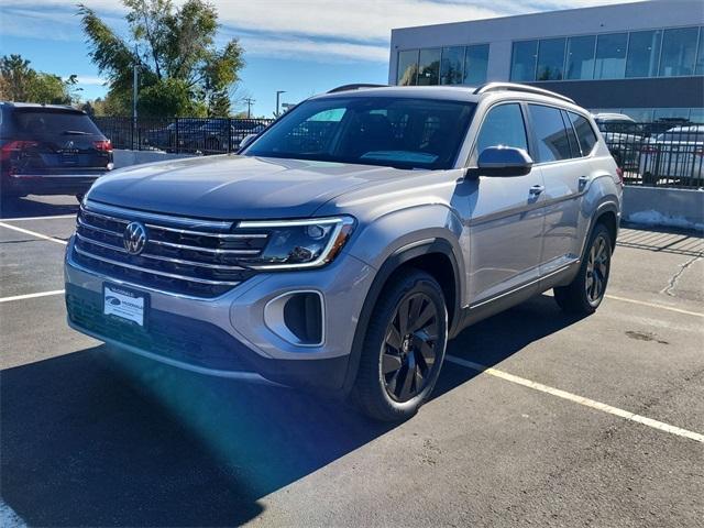 new 2025 Volkswagen Atlas car, priced at $45,073