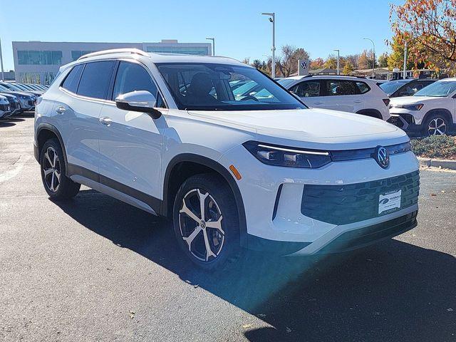 new 2025 Volkswagen Tiguan car, priced at $33,370