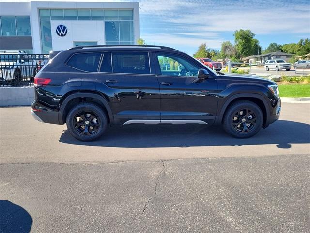 new 2024 Volkswagen Atlas car, priced at $43,373