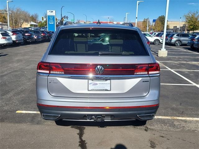 new 2024 Volkswagen Atlas car, priced at $40,605