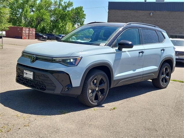 new 2025 Volkswagen Taos car