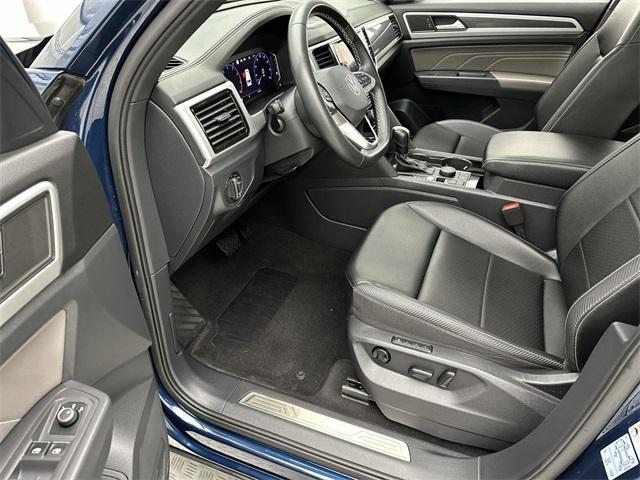 used 2021 Volkswagen Atlas Cross Sport car, priced at $23,100