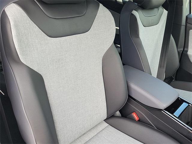 new 2025 Volkswagen ID.4 car, priced at $38,060
