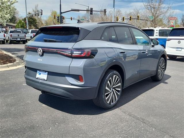 new 2025 Volkswagen ID.4 car, priced at $38,060