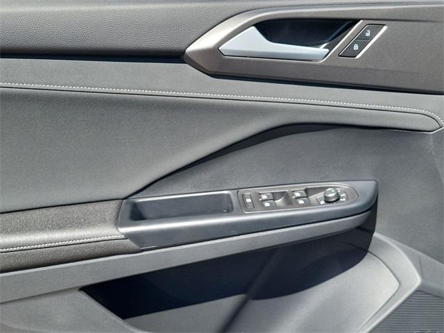 new 2025 Volkswagen Taos car, priced at $32,821