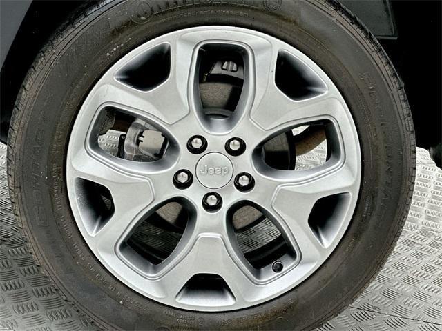 used 2022 Jeep Compass car, priced at $25,492